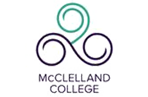 澳洲麥克利蘭中學(xué)